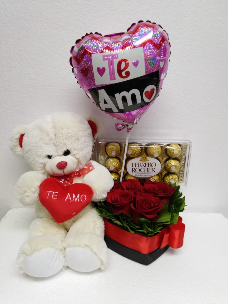 Caja corazn con 6 Rosas ms Bombones Ferrero Rocher 150 Grs, Peluche 30cm y Globito 